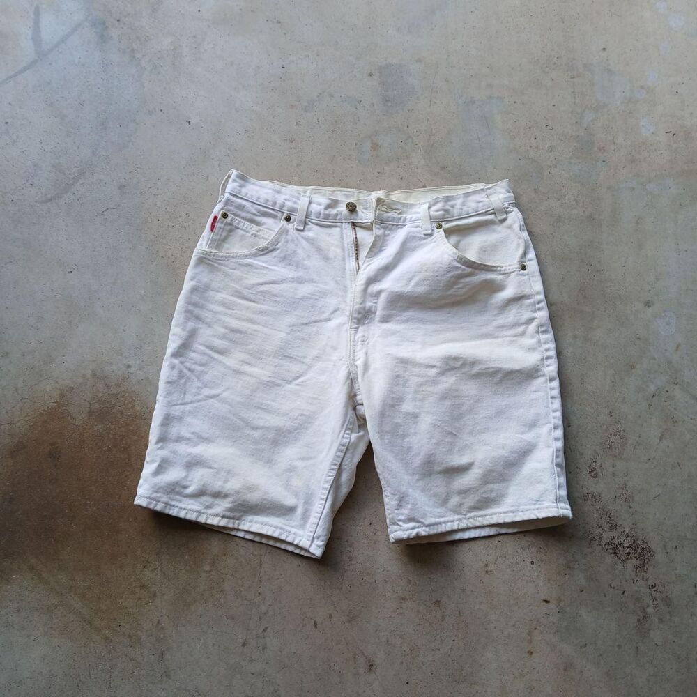 Bugle-boy Men's White and Cream Shorts